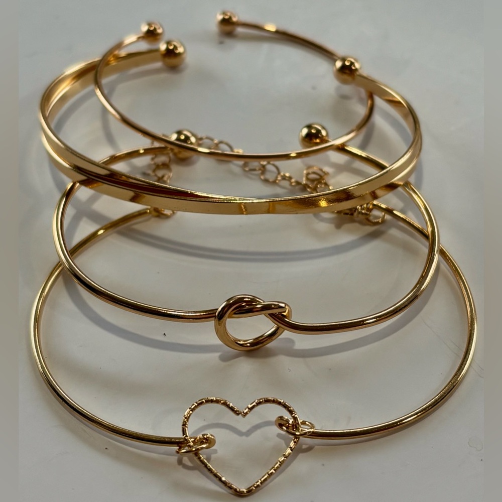 Gold Tone Stackable Bangle Bracelet Set | Heart &… - image 2